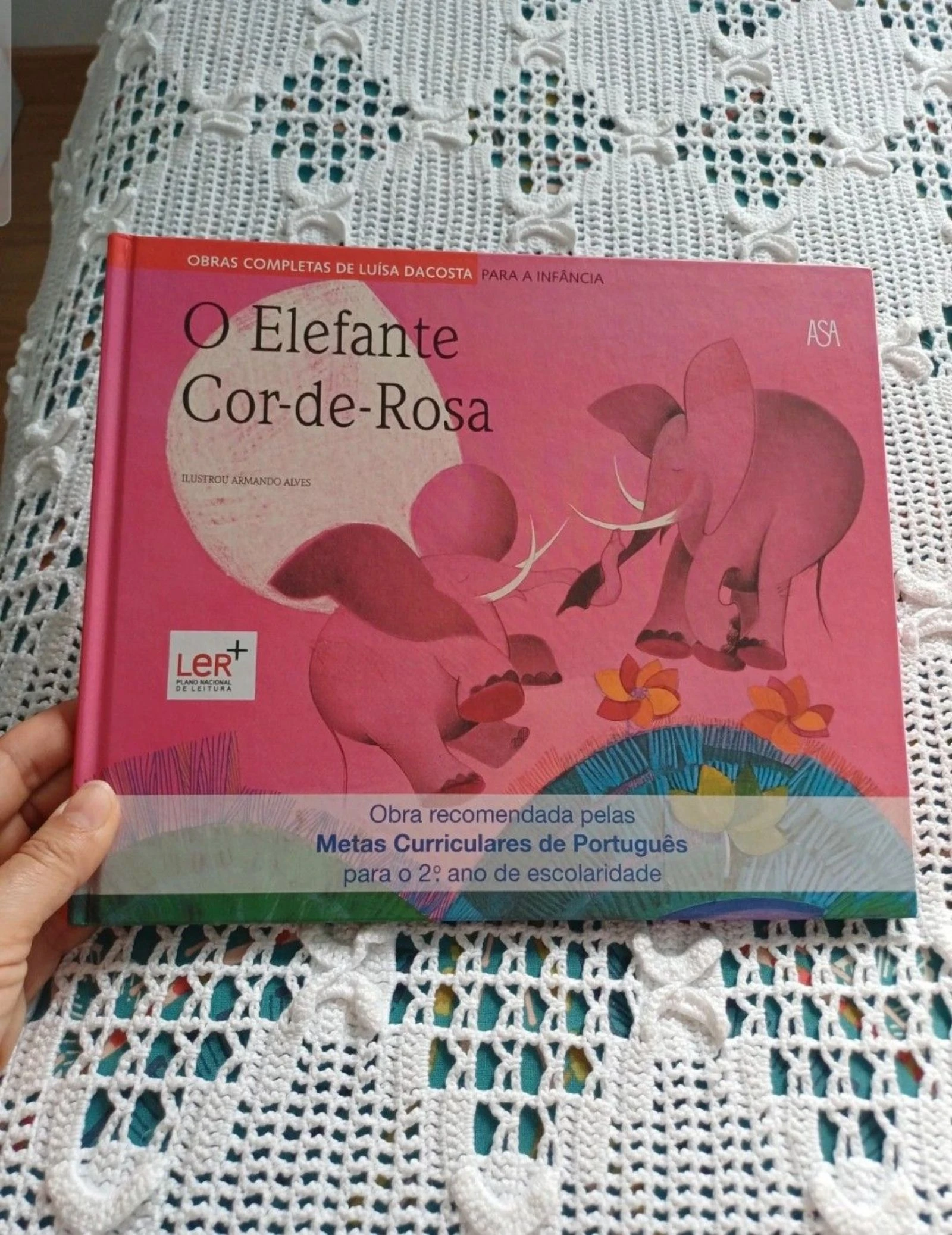 📖O elefante cor de rosa